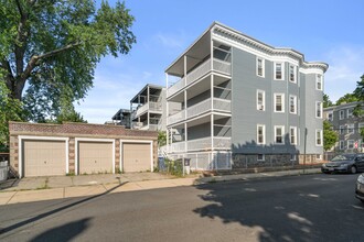 55 Easton St in Boston, MA - Building Photo - Building Photo