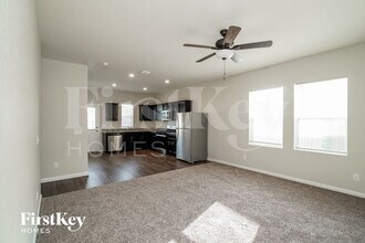 13506 Sunrise Mdw in Saint Hedwig, TX - Building Photo - Building Photo