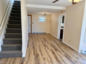 57 Main St in Hampton, NJ - Building Photo - Building Photo