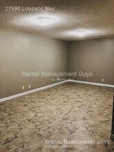 17590 Lorence Way in Eden Prairie, MN - Building Photo - Building Photo