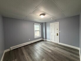 251 Copeland St in Quincy, MA - Building Photo