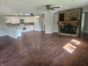 9811 95th St N in Seminole, FL - Building Photo - Building Photo