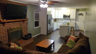 501 Cranwell Cir in Blacksburg, VA - Building Photo - Building Photo