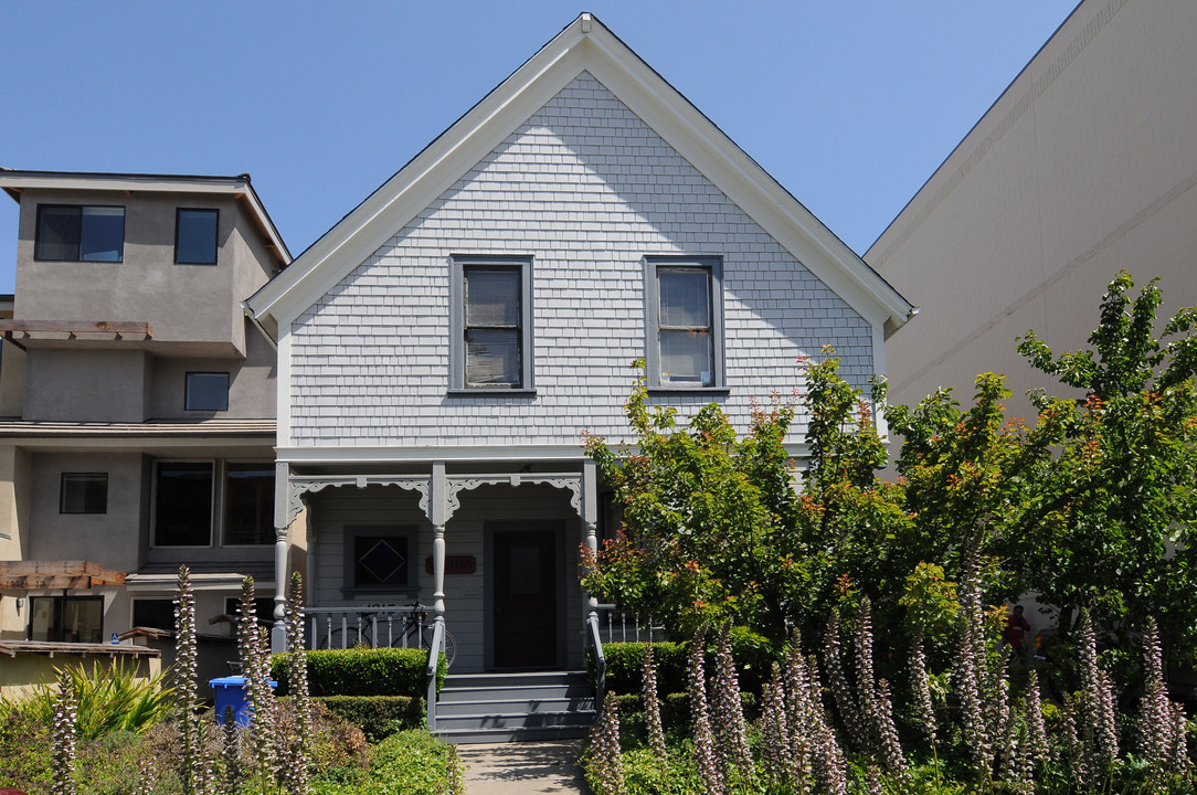 1915 Addison St in Berkeley, CA - Building Photo