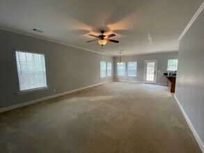 704 Kensey Park Ln in Grovetown, GA - Building Photo - Building Photo