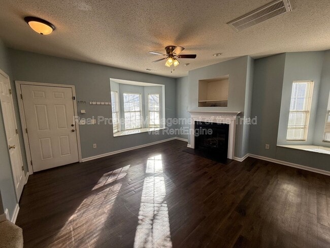 1844 Olivers Crossing Cir in Winston-Salem, NC - Building Photo - Building Photo