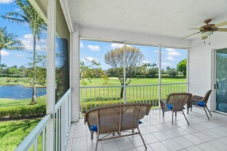 5142 Lake Catalina Dr in Boca Raton, FL - Building Photo - Building Photo