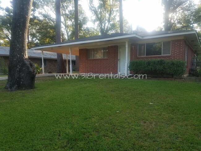 property at 9291 Savanna Dr