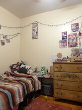 830 Parker St, Unit 3 in Boston, MA - Building Photo - Building Photo