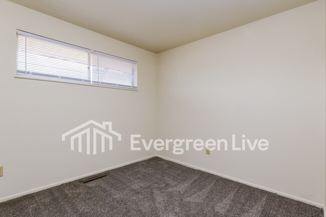 Currently accepting applications! in Dayton, OH - Building Photo - Building Photo