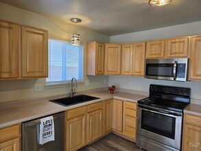 2312 Longhorn Dr in Pueblo, CO - Building Photo - Building Photo