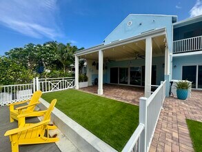718 Rider Rd in Boynton Beach, FL - Foto de edificio - Building Photo