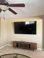 8418 Lourenco Ln in Corona, CA - Building Photo