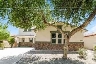 17601 W Lilac St in Goodyear, AZ - Building Photo