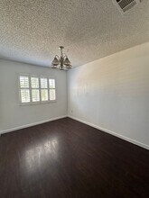 567 E Wigeon Way in Suisun City, CA - Building Photo - Building Photo