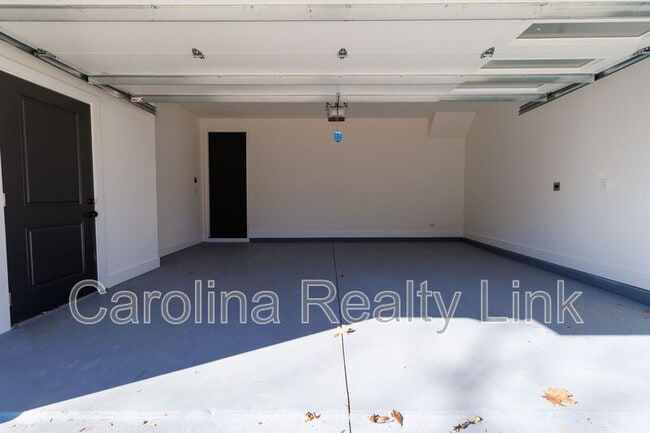 3525 Avalon Ave in Charlotte, NC - Building Photo - Building Photo