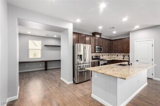 5344 Bocopa St in Las Vegas, NV - Building Photo - Building Photo