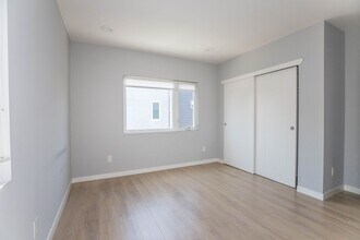 1821 N Van Ness Ave in Los Angeles, CA - Building Photo - Building Photo