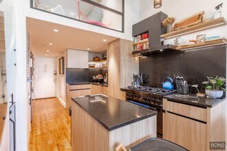 324 Pearl St in New York, NY - Building Photo - Building Photo