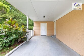 743 Rustland Dr in Fayetteville, NC - Building Photo - Building Photo