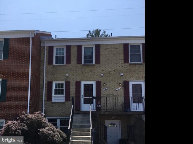 property at 1029 Margate Ct