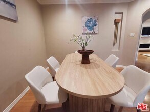 1835 S Sherbourne Dr in Los Angeles, CA - Building Photo - Building Photo