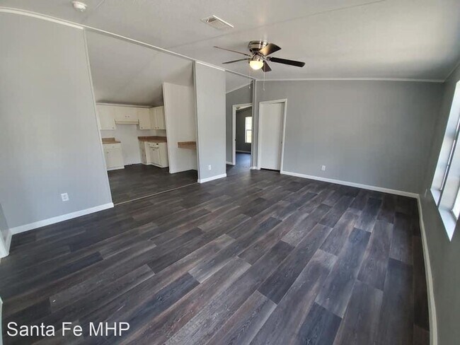11546 SW 37th St in Lake Butler, FL - Building Photo - Building Photo