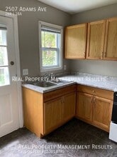 2507 Adams Ave in Evansville, IN - Building Photo - Building Photo