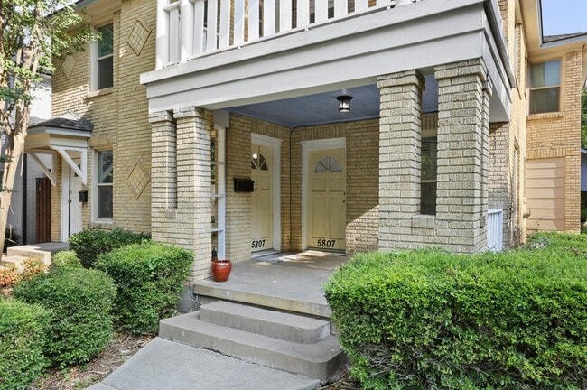 5807 Vickery Blvd in Dallas, TX - Foto de edificio - Building Photo