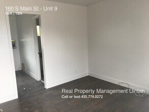 160 S Main St-Unit -Unit 9 in Roosevelt, UT - Building Photo - Building Photo