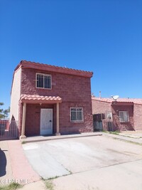 3607 Waterspring Way in El Paso, TX - Foto de edificio - Building Photo