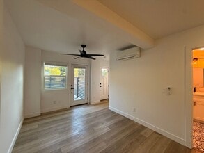 1128-30 Sassafras St in San Diego, CA - Foto de edificio - Building Photo