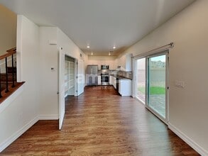 4719 Tree Swing St in North Las Vegas, NV - Building Photo - Building Photo