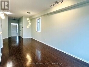 166 Calaveras Ave in Ottawa, ON - Building Photo - Building Photo
