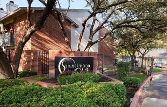 Summerwood Cove in Dallas, TX - Foto de edificio - Building Photo