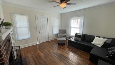 3503 7th Ave W, Unit 2nd floor apt. 1 in Bradenton, FL - Building Photo - Building Photo