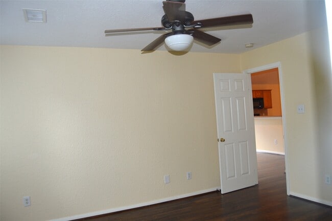 18011 Rose Hill Park Ln