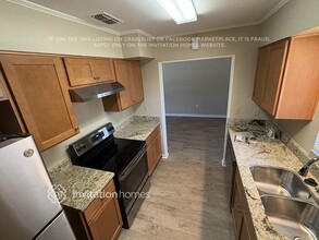 2310 Sandrala Dr in Sarasota, FL - Building Photo - Building Photo