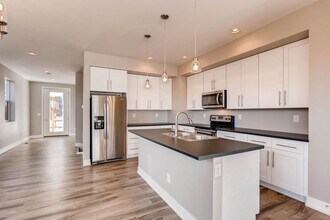 3630 N Gaylord St in Denver, CO - Building Photo - Building Photo