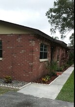 5301 E 18th Ave, Unit Apt B in Tampa, FL - Building Photo - Building Photo