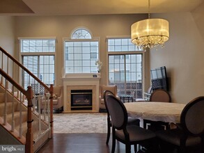 6030 Lincolnia Rd in Alexandria, VA - Building Photo - Building Photo