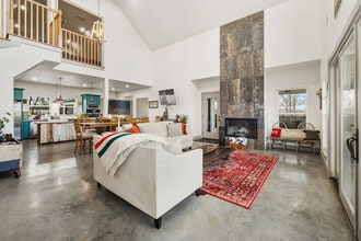 149 NW Campbell Loop in Fayetteville, AR - Building Photo - Building Photo