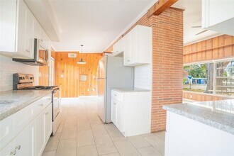 495 Ave F SE in Winter Haven, FL - Building Photo - Building Photo