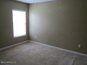 8208 White Falls Blvd in Jacksonville, FL - Building Photo - Building Photo