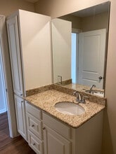 9013 Fox Creek Dr. in Pineville, LA - Building Photo - Building Photo