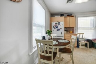 94 Park St in Montclair, NJ - Building Photo - Building Photo