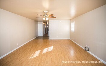 4425 31st St, Unit B in Lubbock, TX - Building Photo - Building Photo