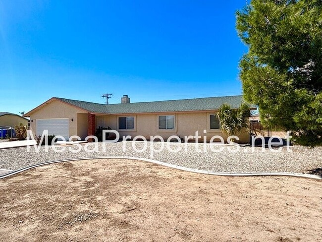 16612 Osage Rd in Apple Valley, CA - Building Photo - Building Photo
