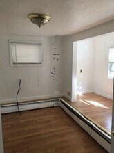 84 Thorndike St in Cambridge, MA - Building Photo - Building Photo