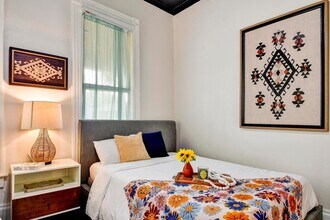 319 E Courtland Pl in San Antonio, TX - Building Photo - Building Photo